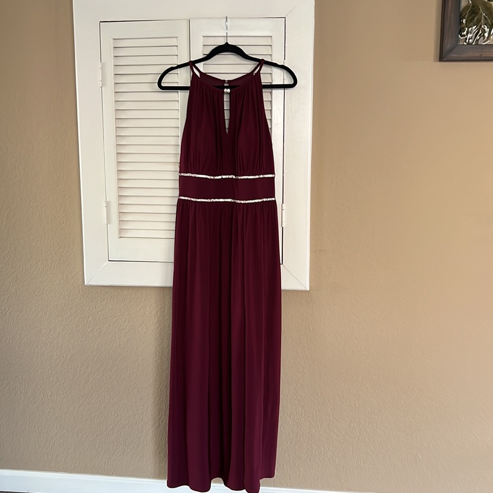 Stunning Oleg Cassini formal gown for David’s Bridal. Size 10